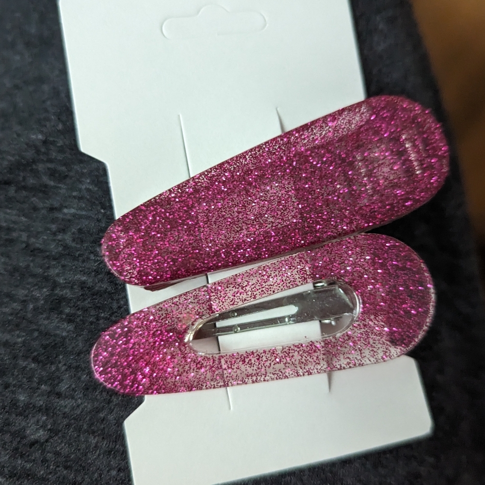 Barbie sparkle pink hair clip set